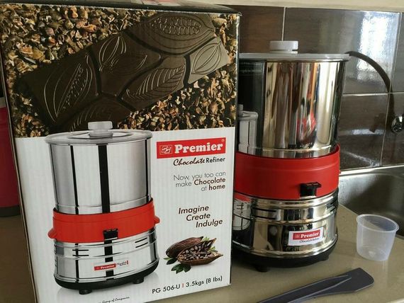 Професійний меланжер для шоколаду, горіхової пасти, урбеча Premier Chocolate Refiner 1,5 л/200 Вт | Зображення 6