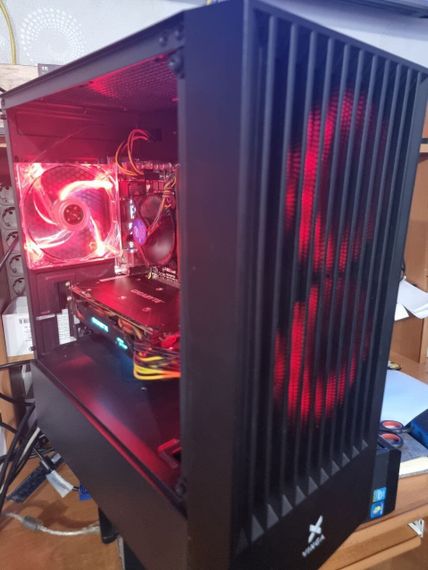 Ігровий ПК Vinga CS316B Tower / Intel Core i5-7400 (4 ядра по 3.0 - 3.5 GHz) / 16 GB DDR4 / 240 GB SSD + 2000 GB HDD / AMD Radeon RX 480, 4 GB GDDR5, 256-bit / 530W б/в | Зображення 8