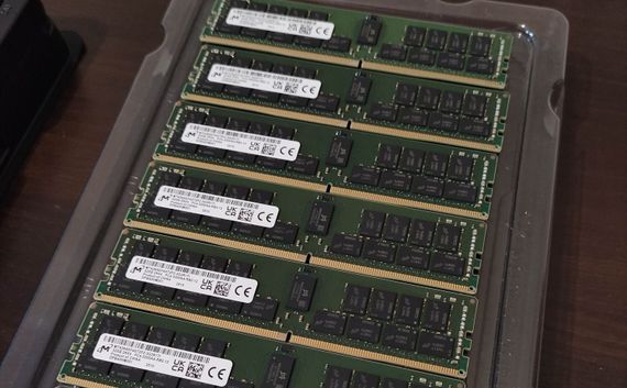 Комплект: серверна оперативна пам'ять Micron / 192 GB / DDR4 ECC / 3200 MHz | Зображення 2