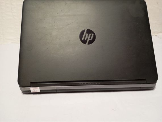Ноутбук Б-клас HP ProBook 640 G1 / 14" (1366x768) TN / Intel Core i5-4310M (2 (4) ядра по 2.7 - 3.4 GHz) / 8 GB DDR3 / 128 GB SSD + 750 GB HDD / Intel HD Graphics 4600 / WebCam / АКБ не держит  б/в | Зображення 3