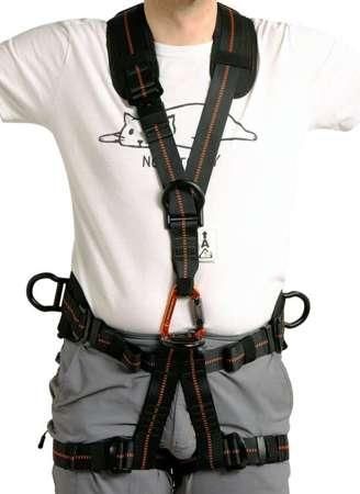Шлейки з бедровим поясом для безпеки висотних робіт YATO YT-74218