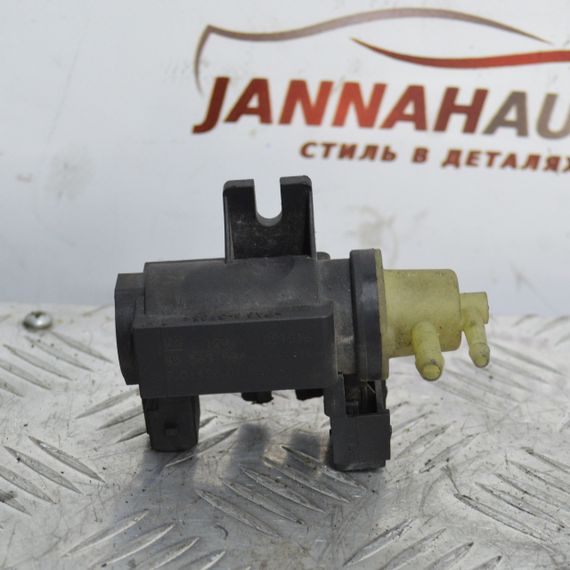 Клапан управління турбіною Opel Astra H Insignia Zafira B перетворювач тиску Опель 55563534 70142001