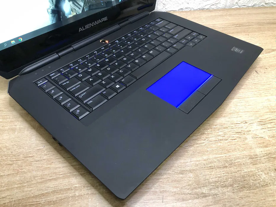 Ігровий Ноутбук Dell Alienware 15 Core i7 + GTX 980m + SSD 1TB + RAM 16 +4K IPS | Зображення 2