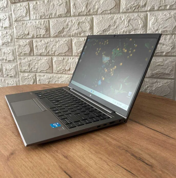 Ноутбук HP Zbook Firefly 14 G8 FHD IPS i5 1145G7 8Gb SSD 256Gb Б/В | Зображення 3