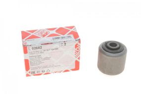 Сайлентблок важеля переднього ззаду BMW 5 E39 E60 7 E38 E65-E67  02682