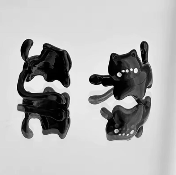 Каффа з чорним котиком, каффа чорний котик, сережки з котиком, кафа з котиком, кафа котик, моно сережка, сережка котик | Зображення 4