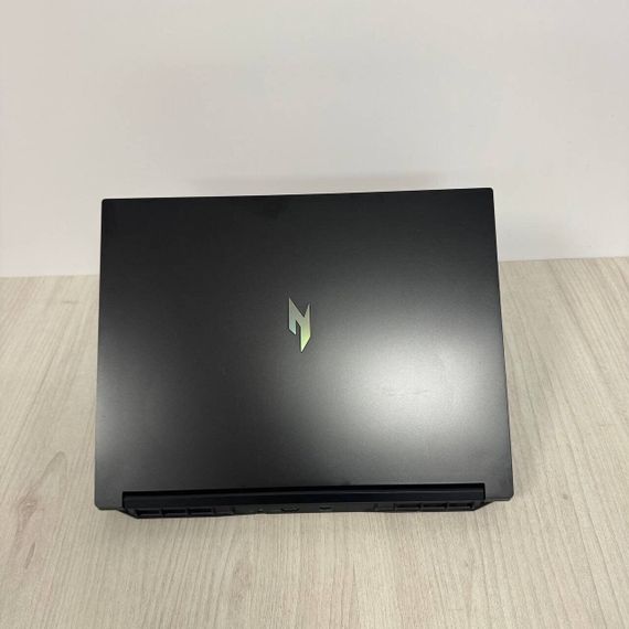 Игровой ноутбук Б-класс Acer Nitro V16 ANV16-41 / 16" (1920x1200) IPS / AMD Ryzen 5 8645HS (6 (12) ядер по 4.3 - 5.0 GHz) / 16 GB DDR5 / 512 GB SSD / nVidia GeForce RTX 4060, 8 GB GDDR6, 128-bit / WebCam б/у | Зображення 5