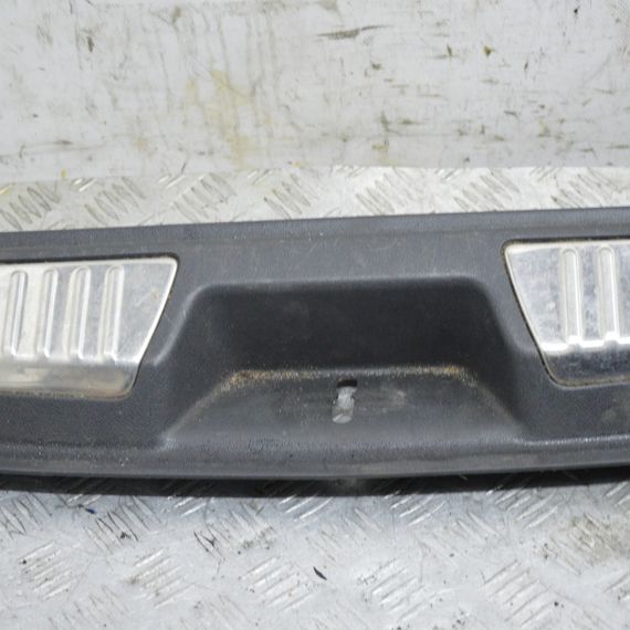 Накладка багажника Renault Laguna III 2007-2015 Накладка порога багажника Рено Лагуна 3 849200006R | Зображення 2