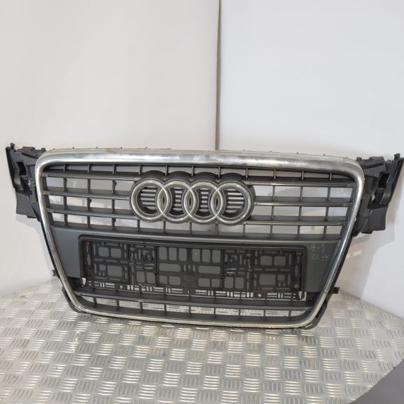 Решітка радіатора Audi A4 B8 2007-2015 Решітка переднього бампера Ауді а4 б8 8K0853651