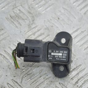 Датчик тиску повітря 3.2 FSI Audi A4 A5 A6 Q5 2004-2012 Датчик тиску наддуву Ауді а4 а5 а6 0261230095