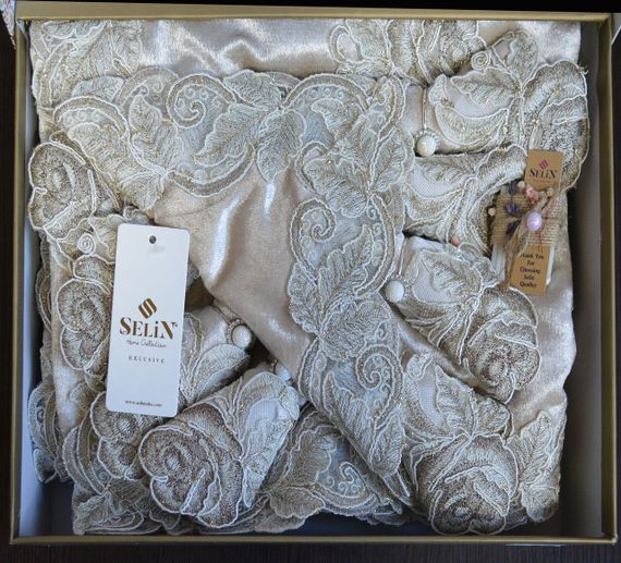 Велюрова скатертина Selin Gizem Set 160×350+12 серветок Бежева | Зображення 2