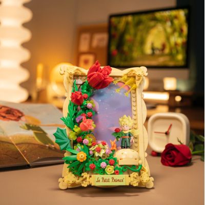 Конструктор Pantasy Le Petit Prince Маленький принц - Троянда (86313) | Зображення 1