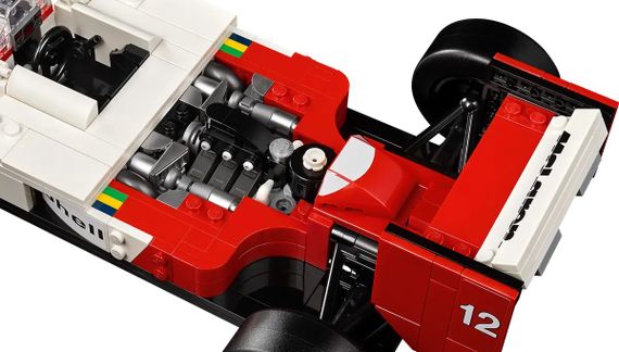 Конструктор LEGO Icons McLaren MP4/4 і Айртон Сенна 10330 | Зображення 6