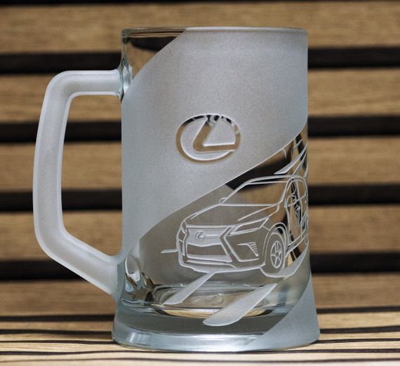 Подарочный пивной бокал  670 мл с гравировкой авто надписью лого Лексус РХ 350Lexus RX 350 | Зображення 3