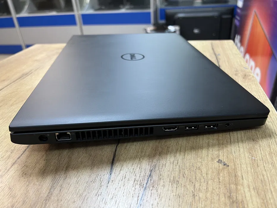 Ноутбук Dell Latitude 3570 15.6 HD core i5 6200u/8gb/500gb HDD | Зображення 4