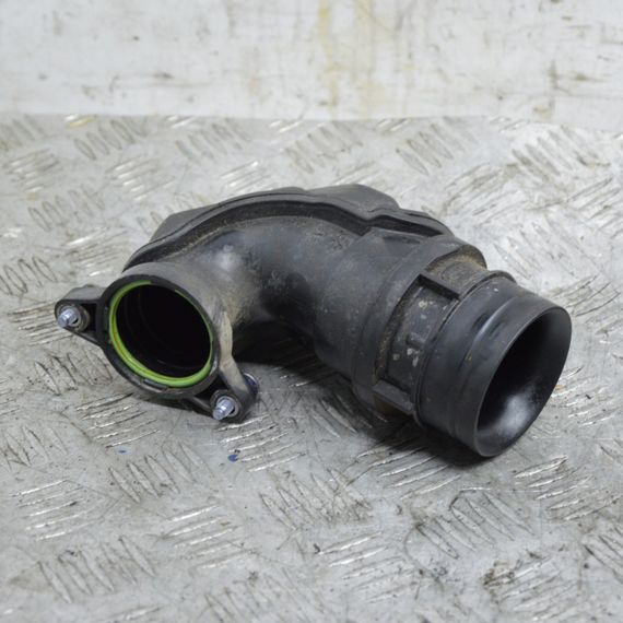 Резонатор повітряного фільтра Volkswagen Golf VII 1.4 TSI Резонатор повітря Фольксваген Гольф 7 04E129656E