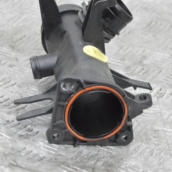 Повітропровід 1.4 TSI Volkswagen Golf V Touran 2003-2015 Патрубок повітря Фольксваген Гольф 5 Туран 03C129617D | Зображення 3