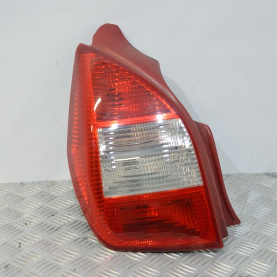 Ліхтар задній лівий Citroen C2 2003-2009 Фара стоп задня ліва Сітроен ц2 9680283780