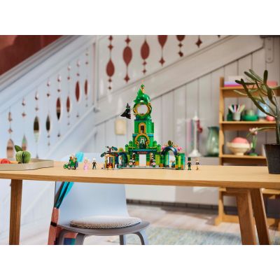 Конструктор LEGO Wicked Добро пожаловать в Изумрудный город 945 деталей (75684) | Зображення 6