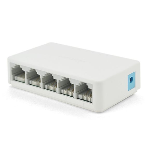Коммутатор TXE070 5 портов Ethernet 10/100 Мбит/сек,76x30x20mm,BOX Q200