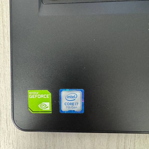 Ноутбук Б-клас Lenovo ThinkPad E470 / 14" (1920x1080) IPS / Intel Core i5-7200U (2 (4) ядра по 2.5 - 3.1 GHz) / 8 GB DDR4 / 240 GB SSD / nVidia GeForce 940MX, 2 GB GDDR5, 64-bit / WebCam б/в | Зображення 2