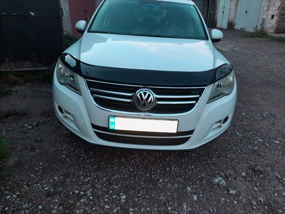 Дефлектор капоту (EuroCap) для Volkswagen Tiguan 2007-2016 рр | Зображення 1