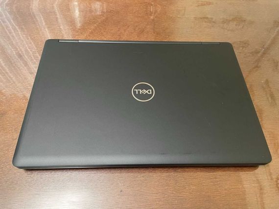 Мобильная рабочая станция Dell Precision 3530 / 15.6" (1920x1080) IPS / Intel Core i7-8750H (6 (12) ядер по 2.2 - 4.1 GHz) / 16 GB DDR4 / 256 GB SSD / nVidia Quadro P600, 4 GB GDDR5, 128-bit / WebCam б/у | Зображення 6