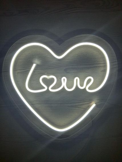 Неоновий світильник Серце Love 350х320 acr-n000044