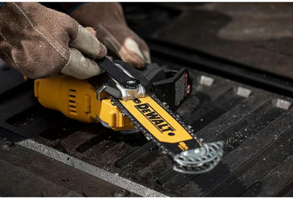 Міні-пила ланцюгова акумуляторна безщіткова Довжина шини 20 см DeWALT DCMPS520N | Зображення 6