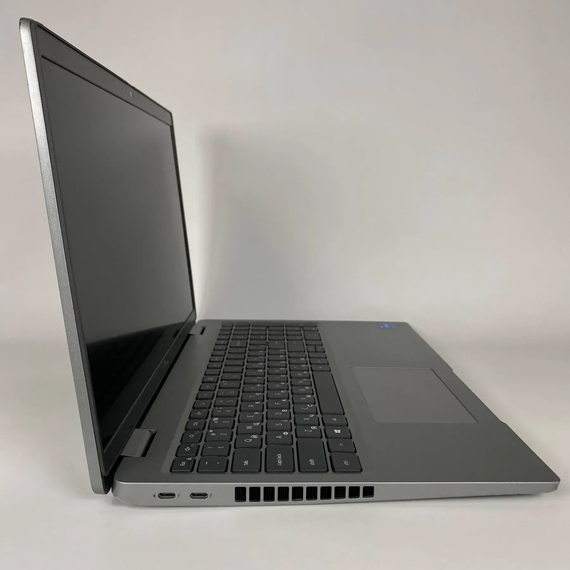 Ультрабук Б-клас Dell Latitude 5520 / 15.6" (1920x1080) IPS / Intel Core i5-1135G7 (4 (8) ядра по 2.4 - 4.2 GHz) / 16 GB DDR4 / 256 GB SSD / Intel Iris Xe Graphics / HDMI / WebCam б/в | Зображення 3