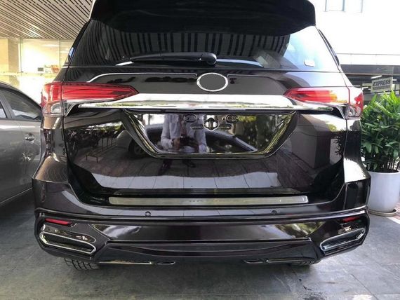 Комплект рестайлінгу (на 2018 рік) для Toyota Fortuner 2015- рр | Зображення 1