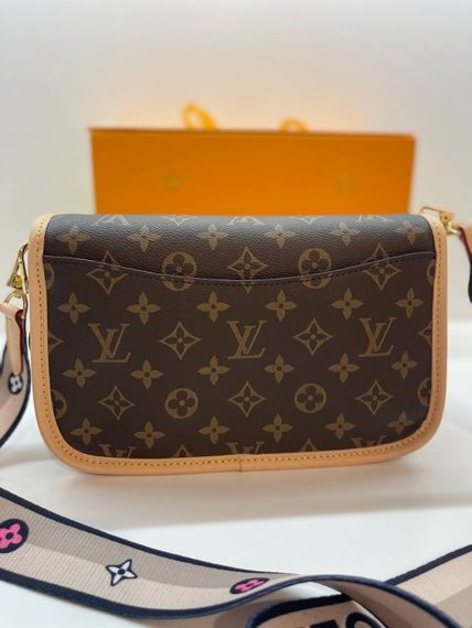 Сумка Louis Vuitton Diane. Коричневый | Зображення 9
