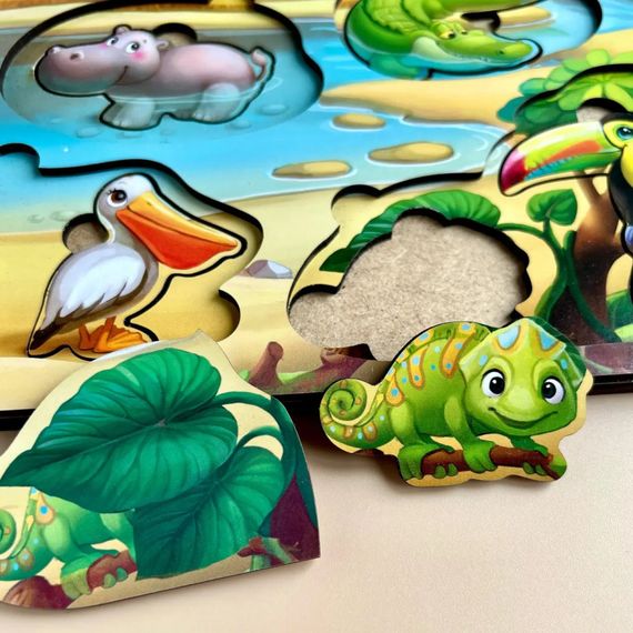 Дерев'яна настільна гра "А де звірі?" Ubumblebees (ПСД175) PSD175 сортер-вкладиш | Зображення 1