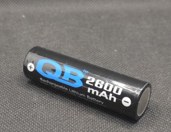 Аккумулятор высокотоковый QB 18650 3,7V 2600mA (7A) 1шт. | Зображення 1