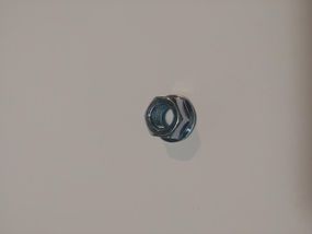 Гайка передней оси велосипеда   УКРАИНА   (наружный Ø-13mm, внутренний Ø-8mm)