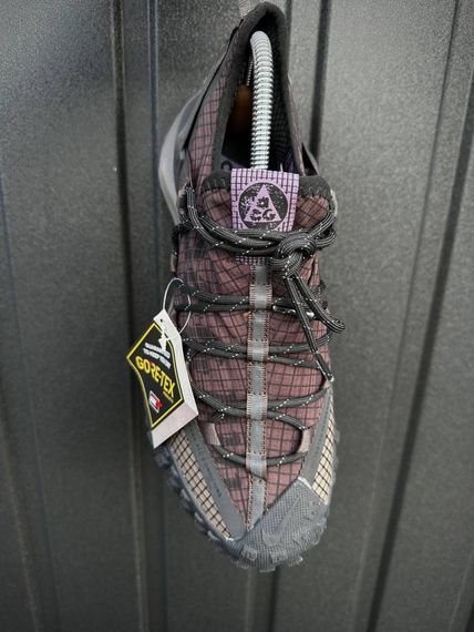 Кросівки Nike ACG Mountain Fly сірі | Зображення 7