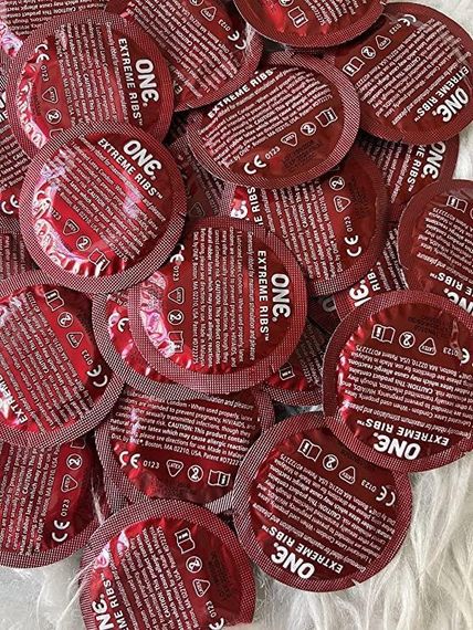 Набір латексних ребристих презервативів One Extreme Ribs у різному дизайні (ціна за 5 шт.) sexstyle | Зображення 6