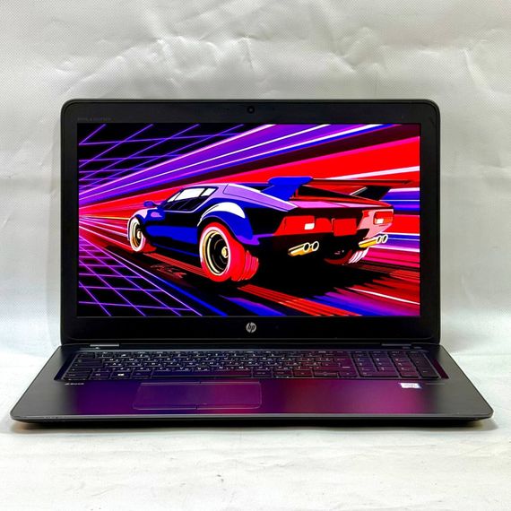Мобільна робоча станція HP ZBook 15u G3 / 15.6" (1920x1080) IPS / Intel Core i7-6500U (2 (4) ядра по 2.5 - 3.1 GHz) /  16 GB DDR4 / 256 GB SSD + 500 GB HDD / AMD FirePro W4190M, 2 GB GDDR5, 128-bit / WebCam / Windows 10 Pro б/в | Зображення 1