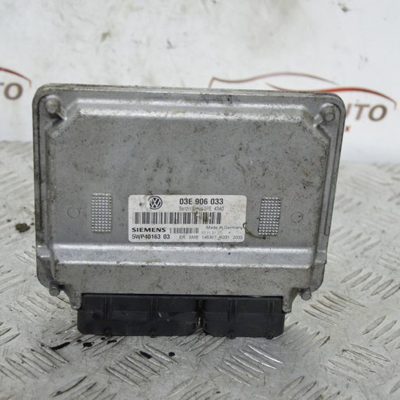 Блок керування двигуном 1.2 12V Volkswagen Polo 2001-2009 ЕБУ Фольксваген Поло 03E906033