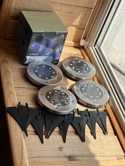 Садовый уличный светодиодный фонарь-подсветка на солнечной батарее 4шт Solar Pathway Lights | Зображення 2