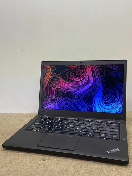 Ноутбук Lenovo ThinkPad T440s / 14" (1600x900) TN / Intel Core i7-4600U (2 (4) ядра по 2.1 - 3.3 GHz) / 12 GB DDR3 / 480 GB SSD / Intel HD Graphics 4400 / WebCam / VGA б/у | Зображення 1