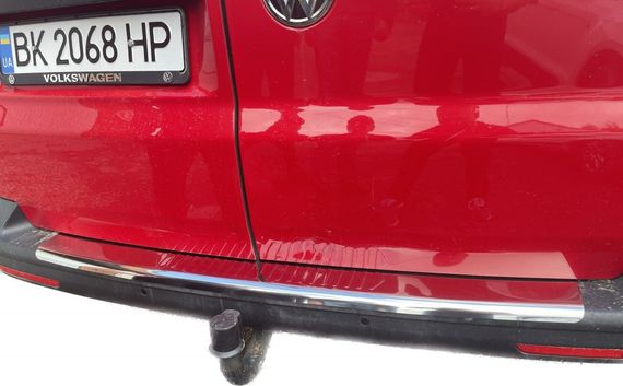 Накладка на задній бампер з загином (Carmos V1, сталь) для Volkswagen T5 Caravelle 2004-2010 років | Зображення 1