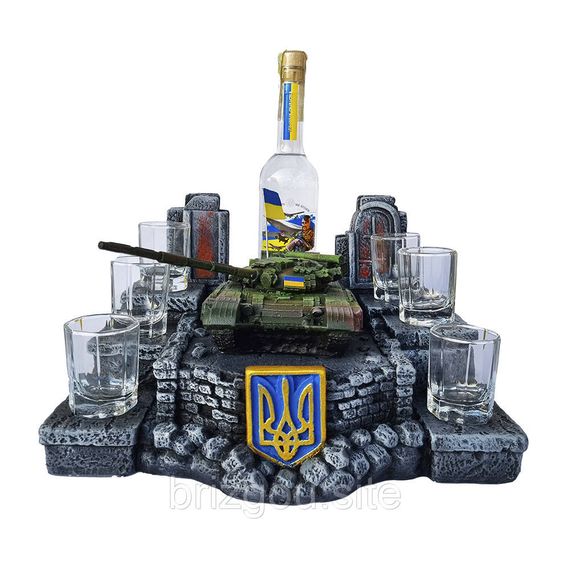 Штоф "Український танк Т-64 БВ" №2 декоративна підставка для алкоголю, тематичний Міні Бар