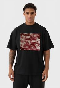 Футболка з мерчем