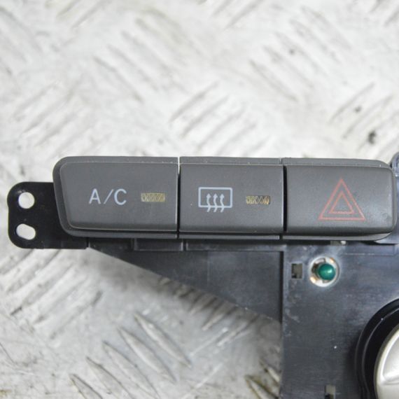 Кнопка аварійної сигналізації Toyota Yaris 1999-2003 Кнопка аварійки Тойота Яріс 758294 | Зображення 2