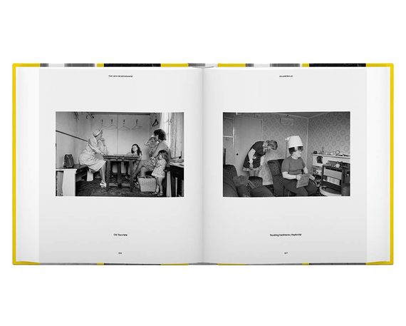Книга для фотографов фото Мартина Парра Martin Parr "The Non-Conformists" фотоискусство книги с иллюстрациями | Зображення 5