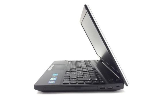 Ноутбук Samsung 300V / 15.6" (1366x768) TN / Intel Core i5-2520M (2 (4) ядра по 2.5 - 3.2 GHz) / 8 GB DDR3 / 240 GB SSD / Intel HD Graphics 3000 / WebCam / Win 10 Pro б/у | Зображення 3