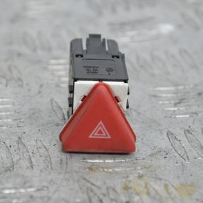 Кнопка аварійного сигналу Volkswagen Golf V Jetta III 2003-2010 Кнопка аварійки Фольксваген Гольф 5 1K0953509A