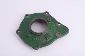 Крышка блока двигателя левая м/б   175N/180N   (7/9Hp)