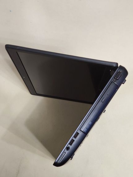 Мобильная рабочая станция HP ZBook 17 G2 / 17.3" (1600x900) TN / Intel Core i5-4200M (2 (4) ядра по 2.5 - 3.1 GHz) / 8 GB DDR3 / 256 GB SSD / nVidia Quadro K610M, 1 GB GDDR5, 64-bit / WebCam / DVD-ROM б/у | Зображення 4